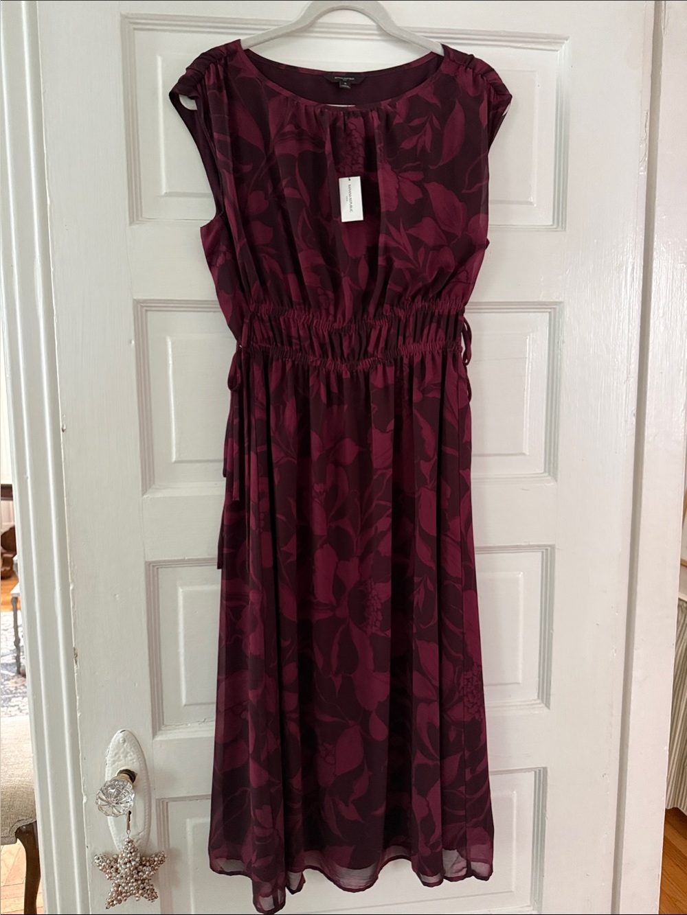 Banana Republic Factory Burgundy Floral Midi Dress